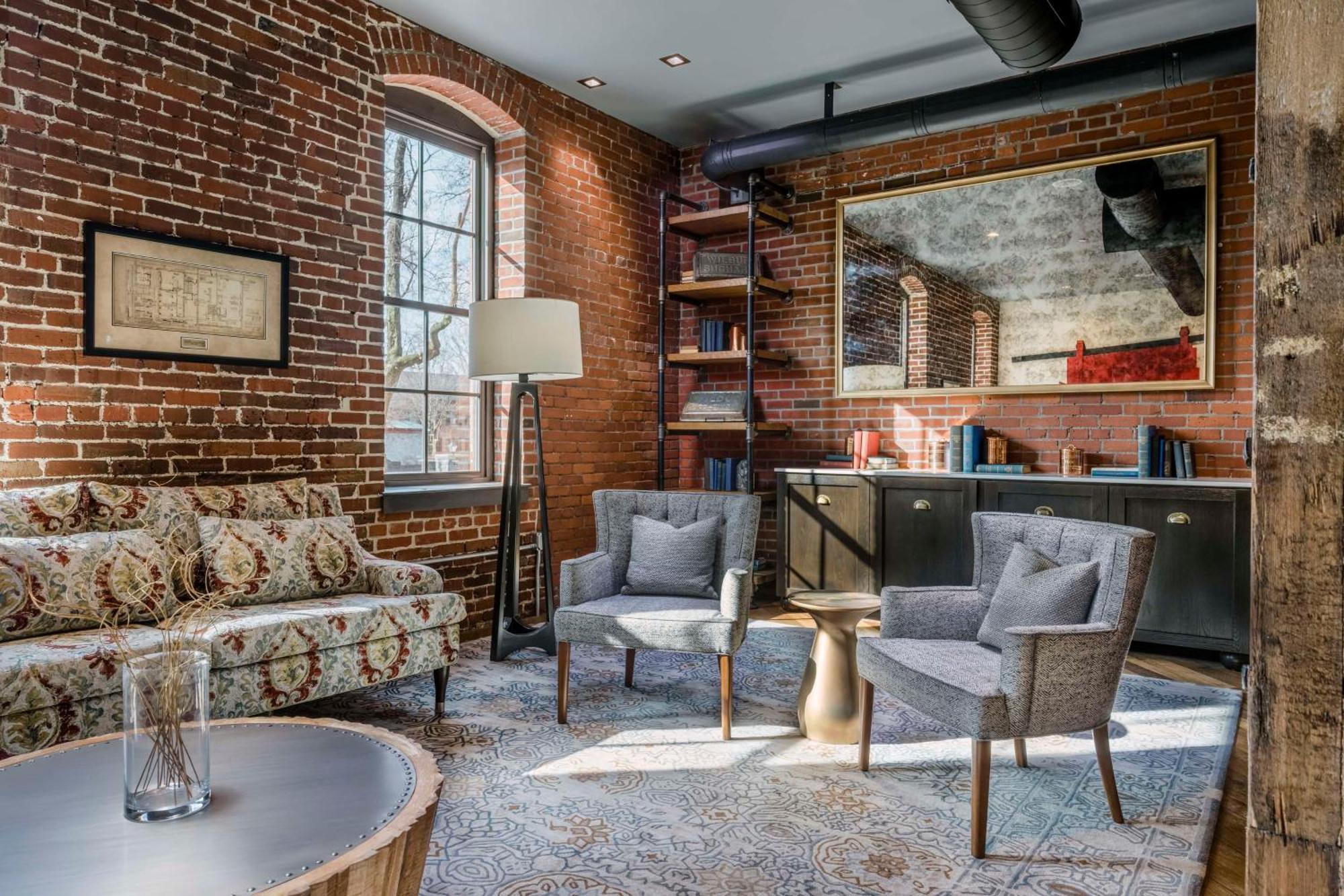 The Wilbur Lititz, Tapestry Collection By Hilton Hotel Exterior foto